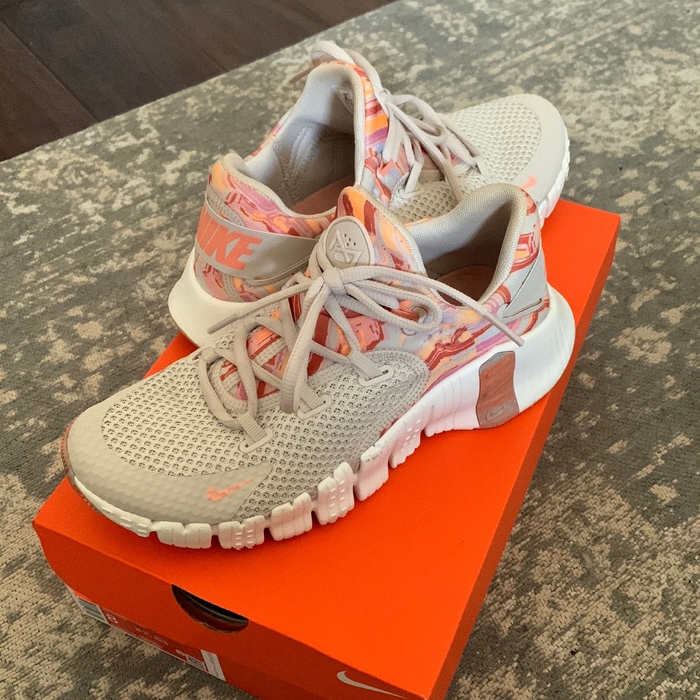 Womens Nike Metcon 4 Training Shoes